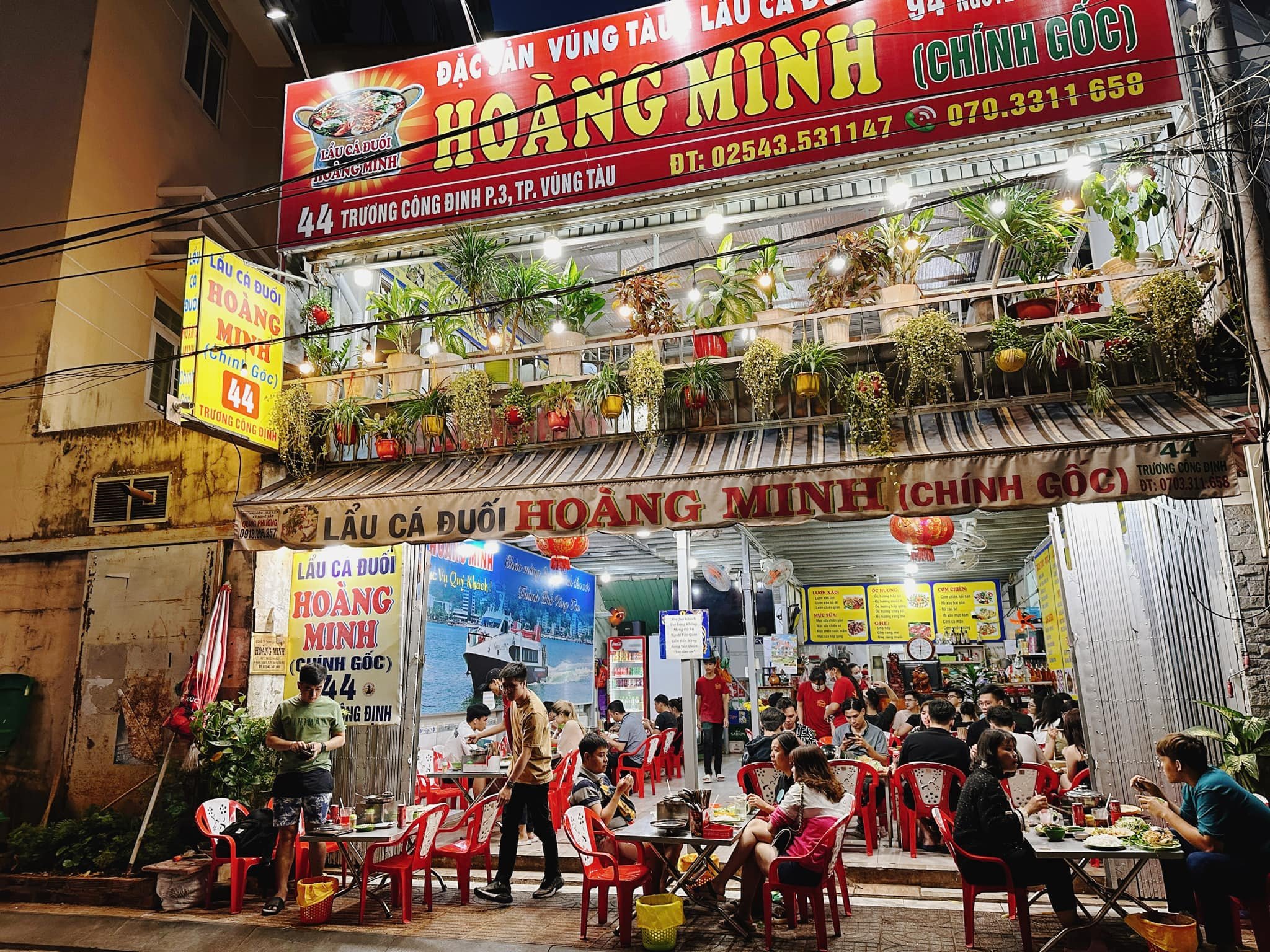 Nhà Hàng Lẩu Cá Đuối Trương Công Định