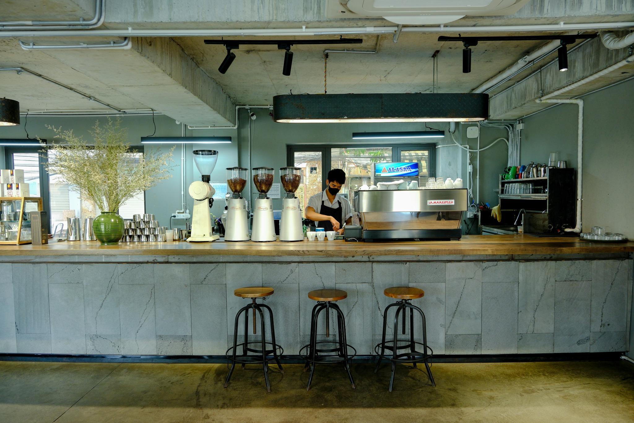 quán cafe ngon Hà Nội, quán cafe có nhiều chi nhánh Hà Nội