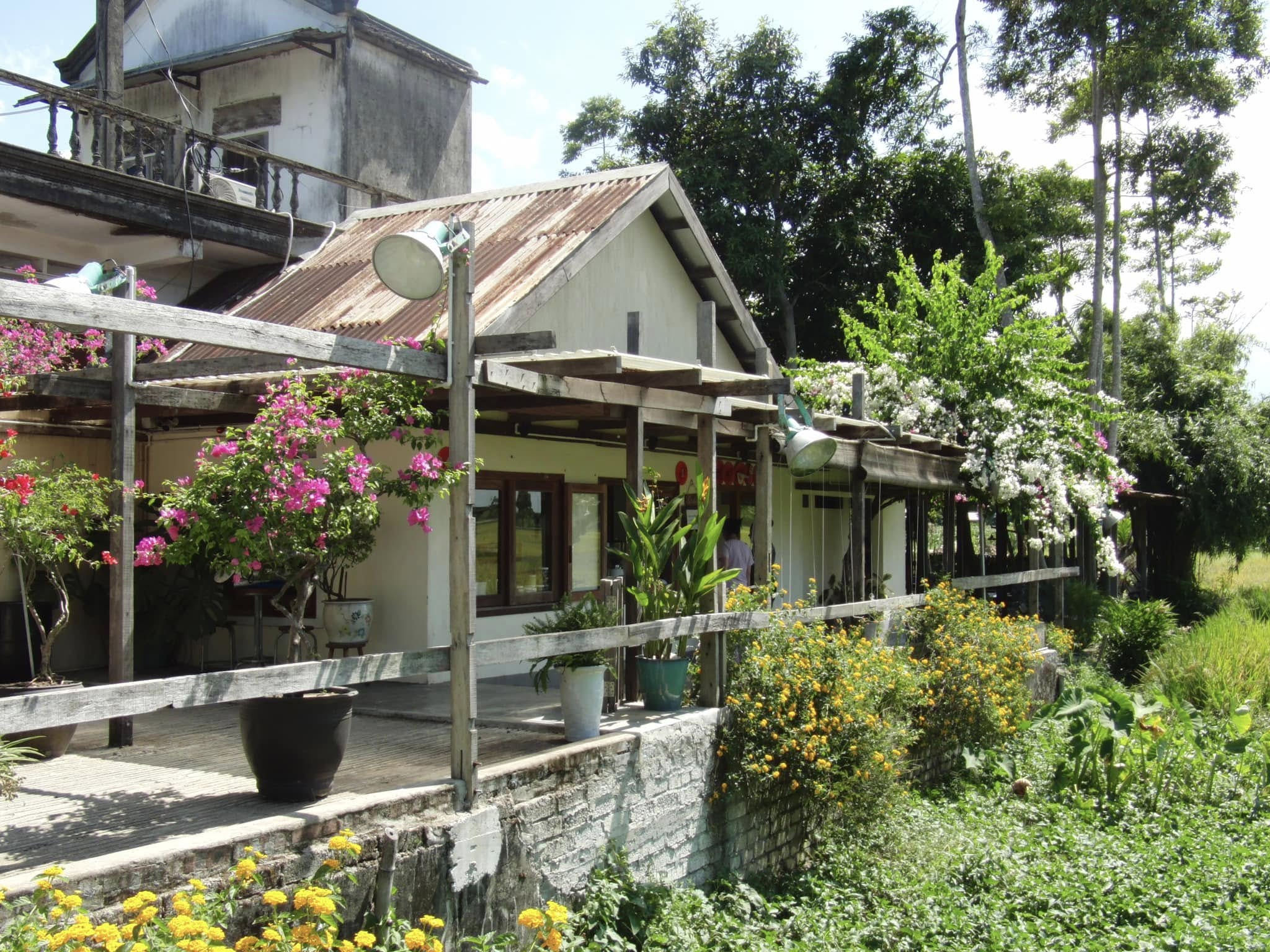 quán cafe đẹp Huế, quán cafe view đẹp Huế, quán cafe yên tĩnh Huế
