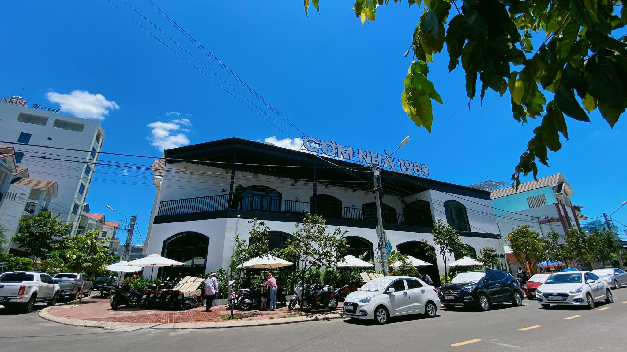 Quán cơm ngon Quy Nhơn phục vụ bữa ăn đậm vị cơm gia đình Quy Nhơn.