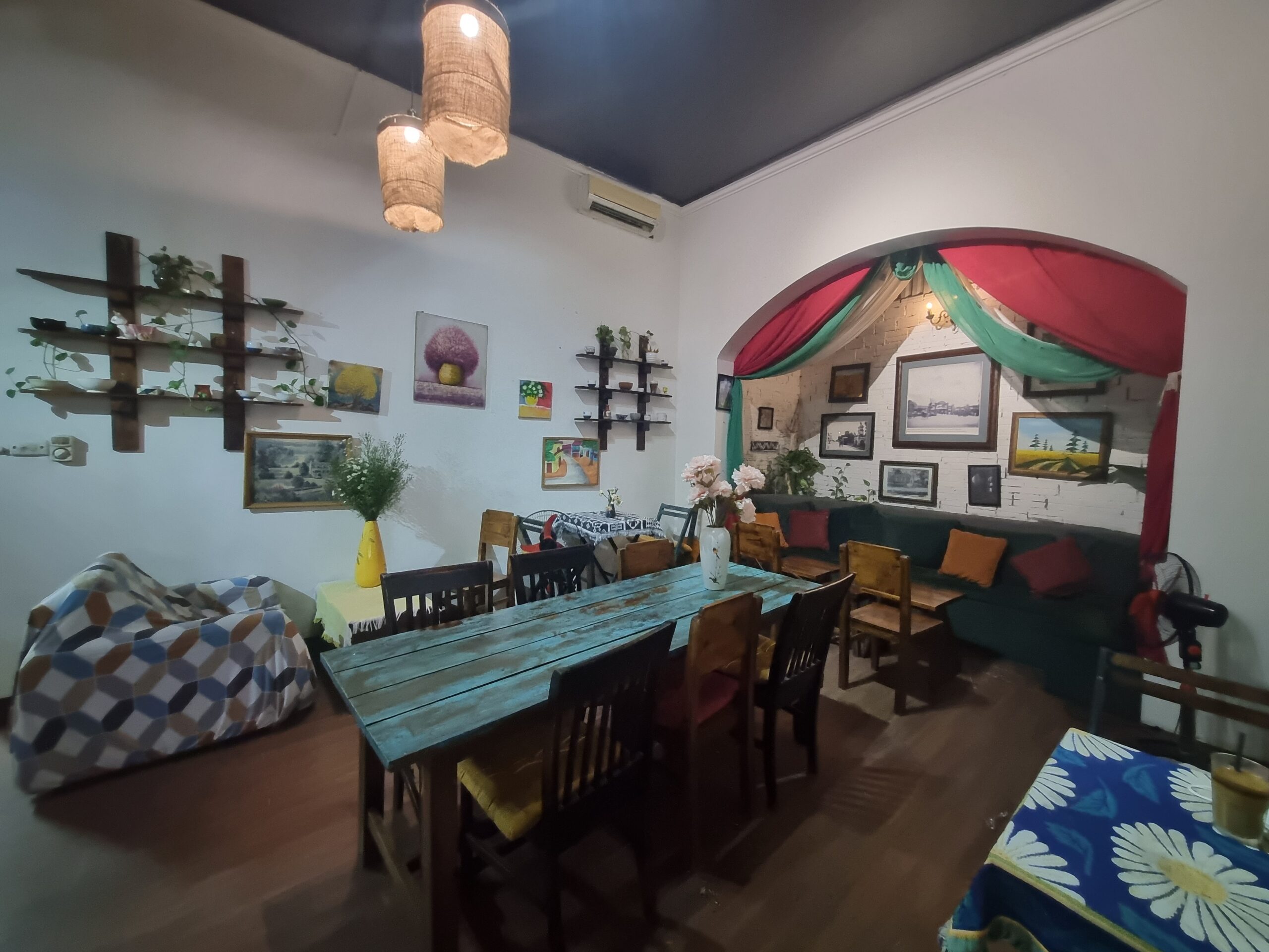 WAHA Coffee nổi bật trong danh sách cafe Nam Từ Liêm